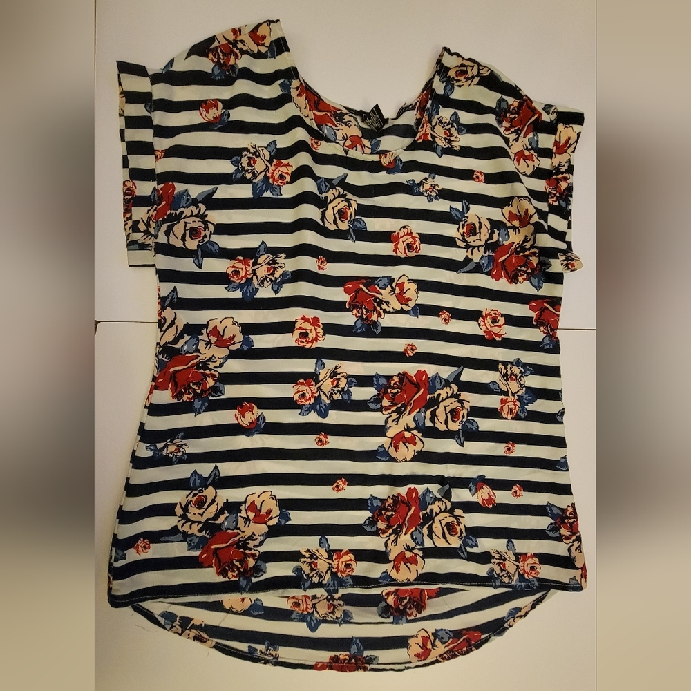WestSeal floral blouse